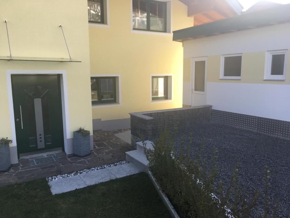 Haus Tschirgantblick Lägenhet Tarrenz Exteriör bild