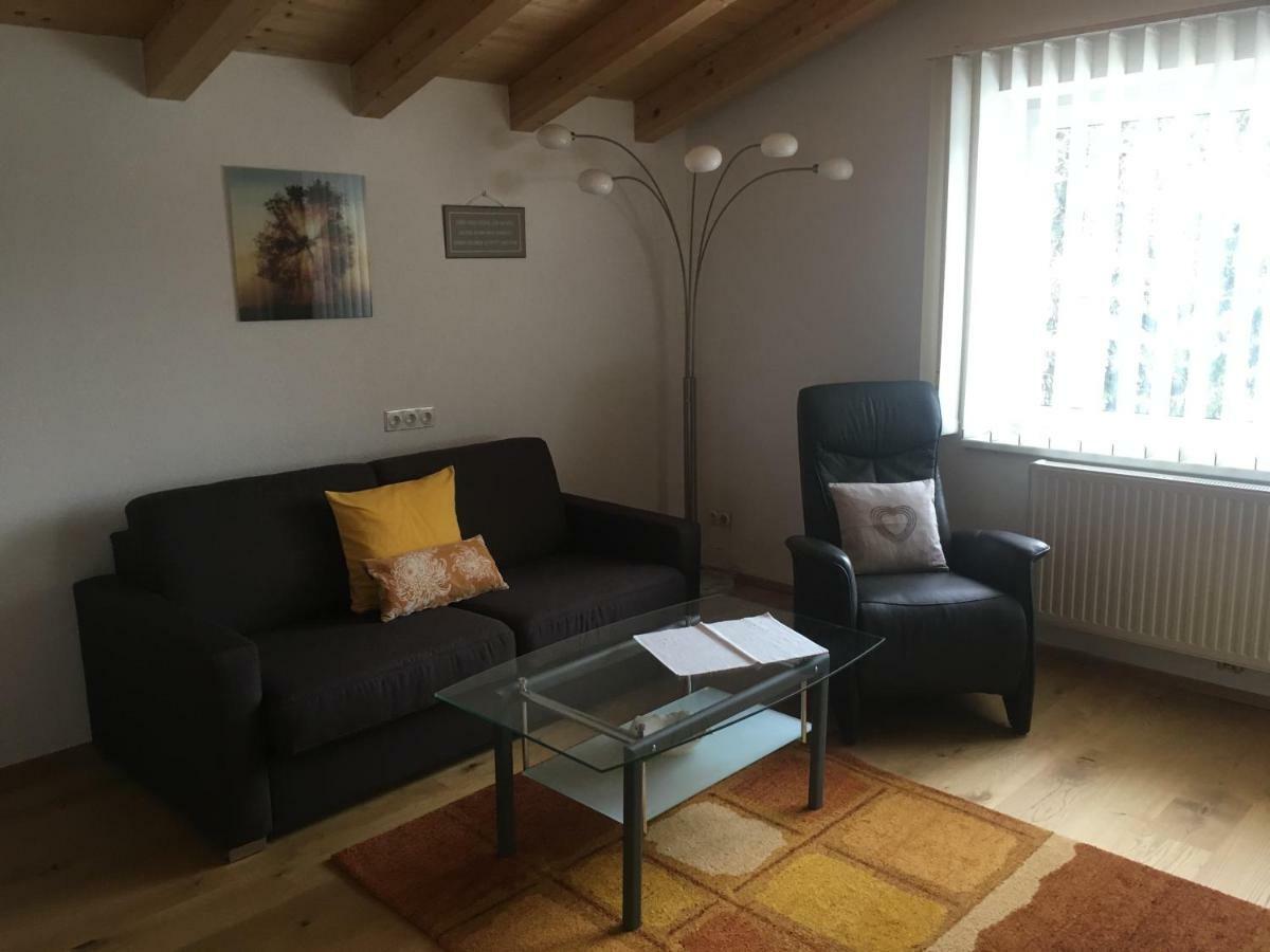 Haus Tschirgantblick Lägenhet Tarrenz Exteriör bild